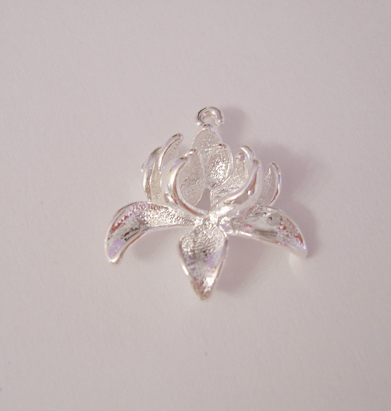 2 Sterling Silver Plated Flower Connector Brass Pendant.