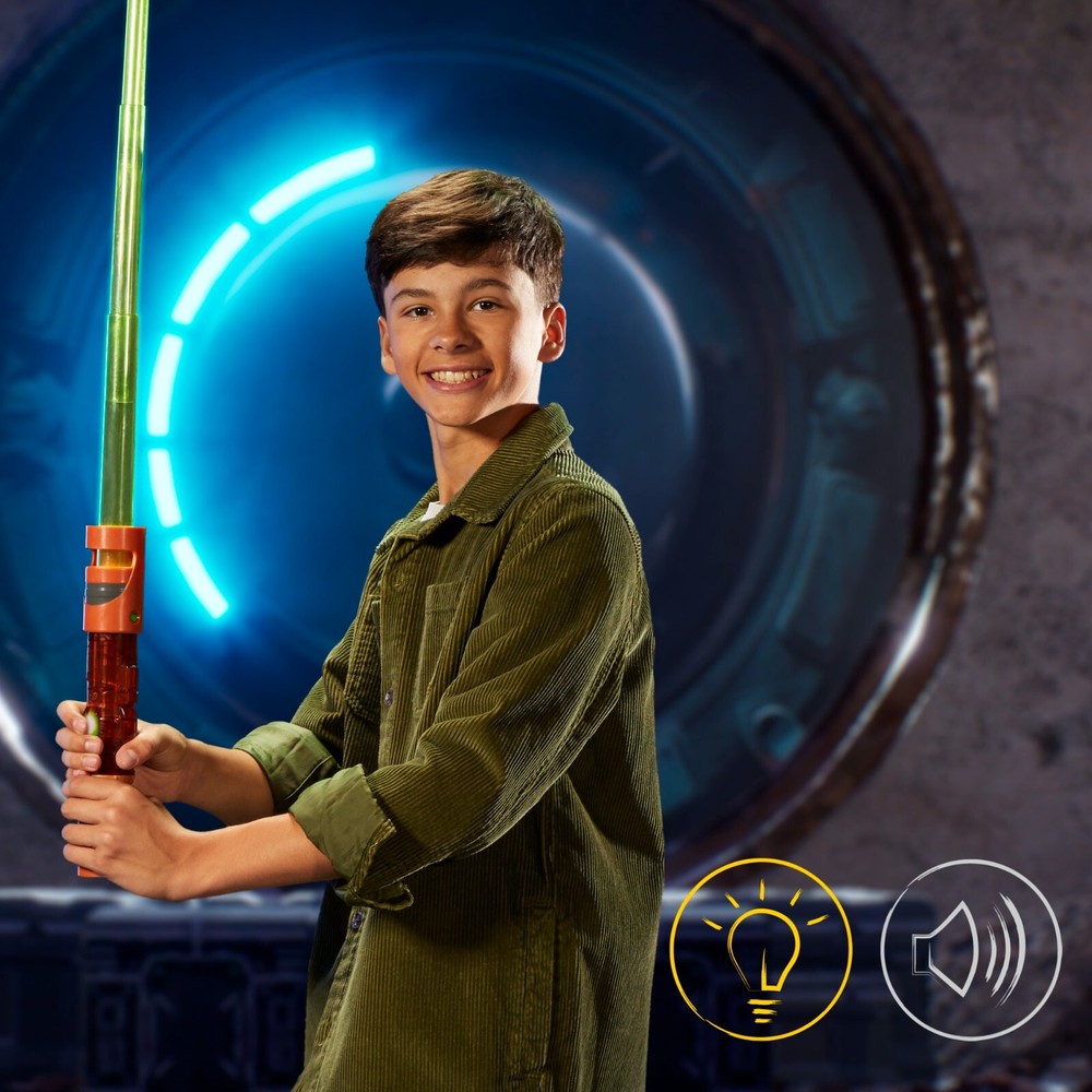Star Wars Lightsaber Forge Kyber Core Kelnacca, Green Customizable Electronic