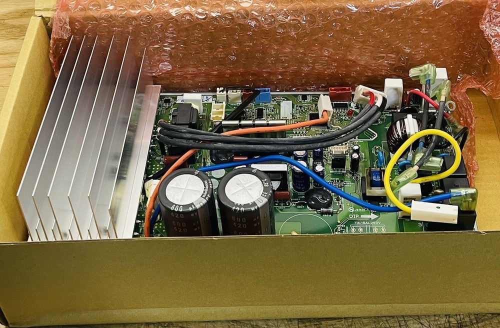 MITSUBISHI E22-E83-451 P.C. INVERTER BOARD