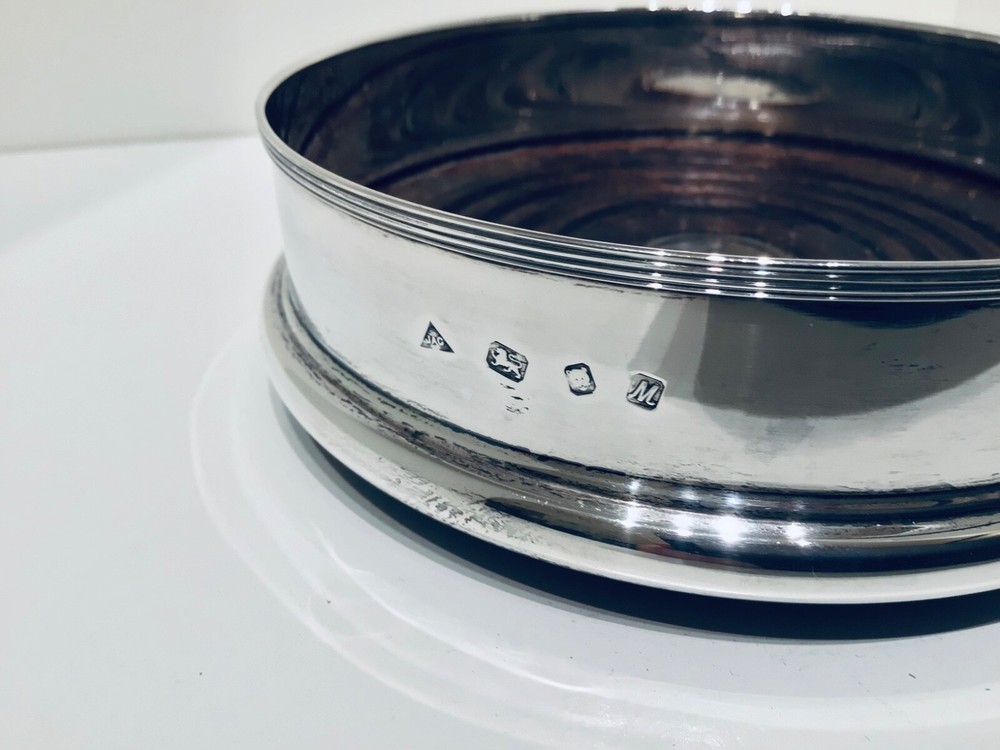 Quality Solid Silver Wine Bottle Coaster or Slide, London 1986