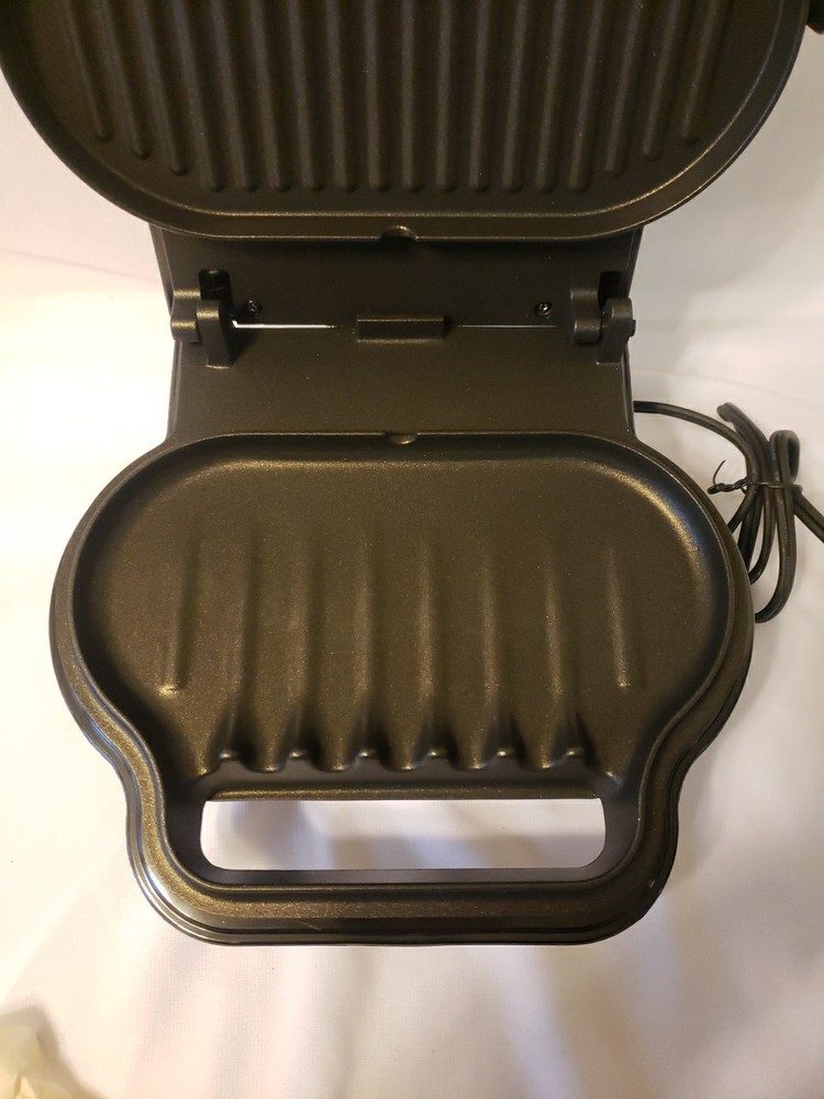 Vintage George Foreman Lean Mean Fat Reducing Machine - Model GR10 - Black
