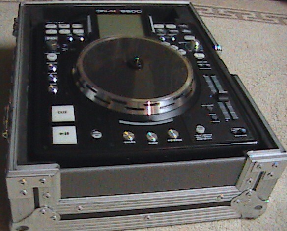 Denon DN-h5500 Professional CD with built-in Hard-drive Player Controller