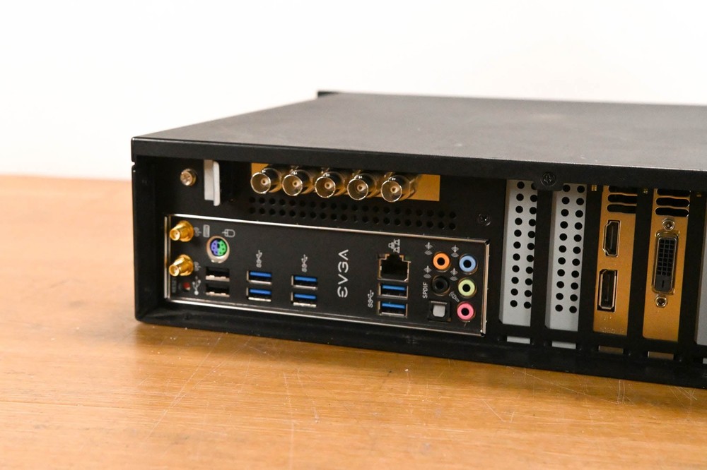 Living As One (Resi) D1000 Multisite Decoder CG01SXF