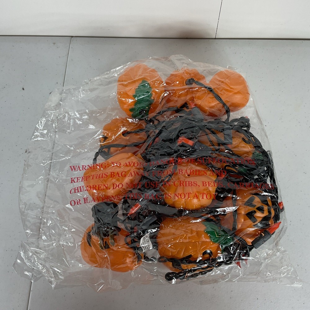 Vintage Blow Mold Halloween Pumpkin String Light Excellent Condition