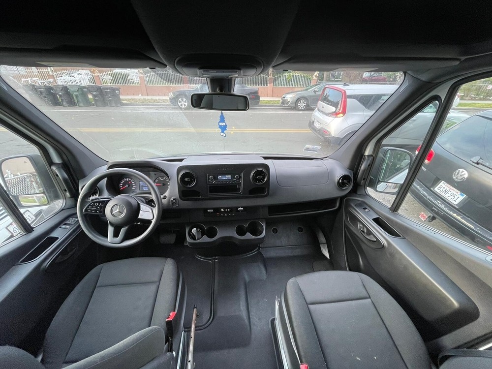 Moving Service need help with moving