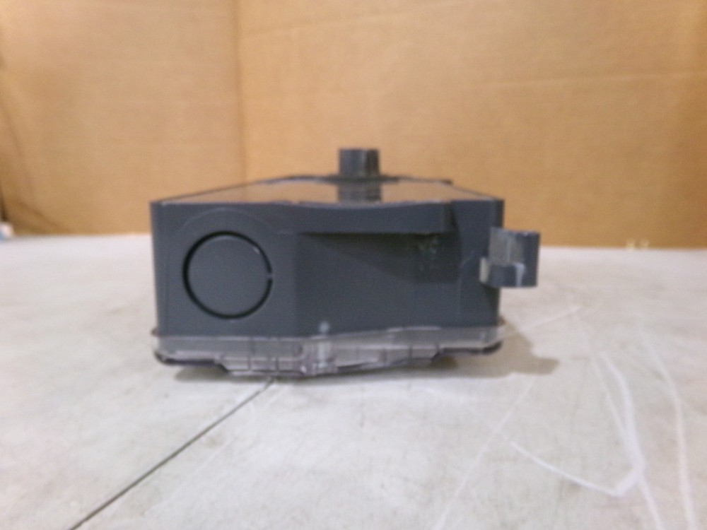 TOTALINE SYSTEM SENSOR P270-3000PL SMOKE DETECTOR