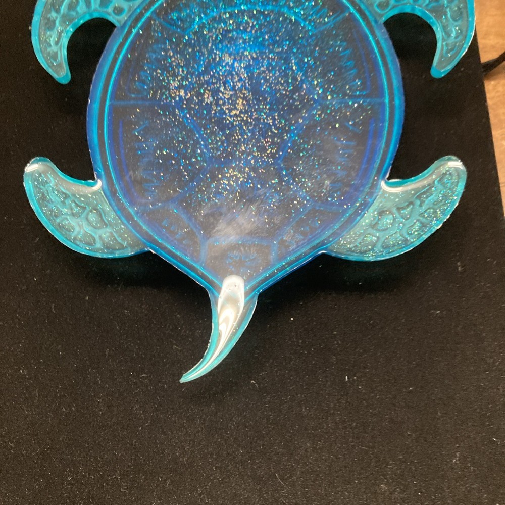 Turtle Wall Art, Expoxy Resin, Handmade, 7x5”