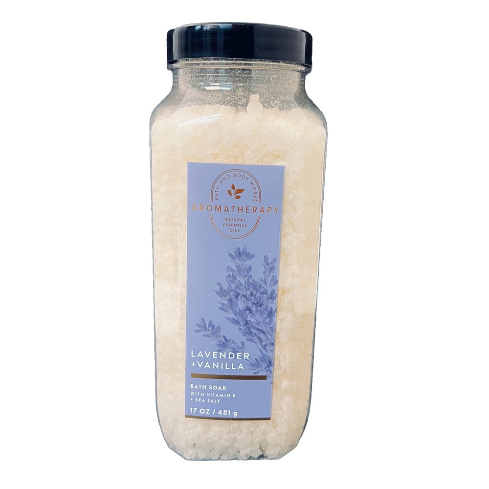 Bath & Body Works Aromatherapy Lavender + Vanilla Bath Soak - New