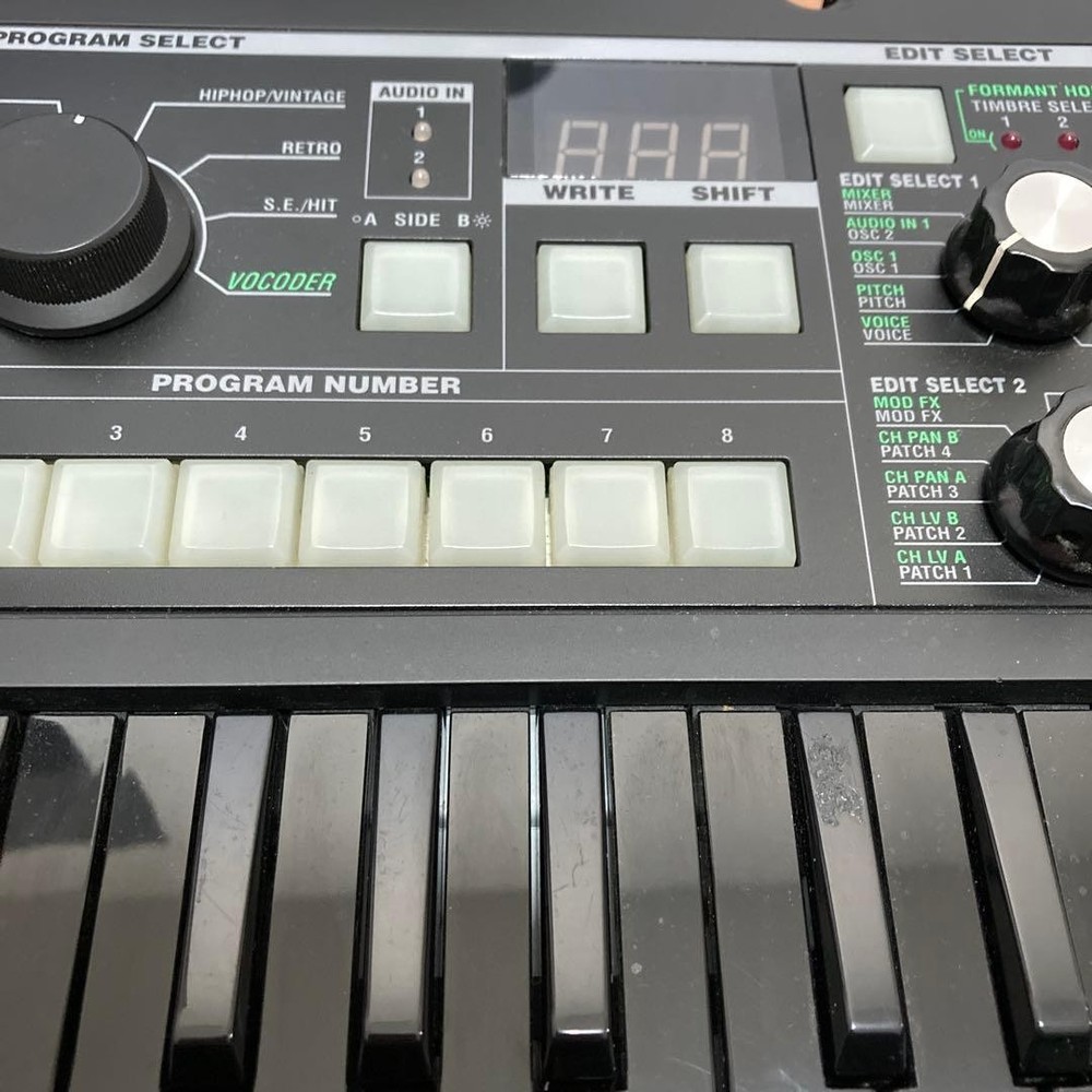 microKORG Black key version Body only Used Rare