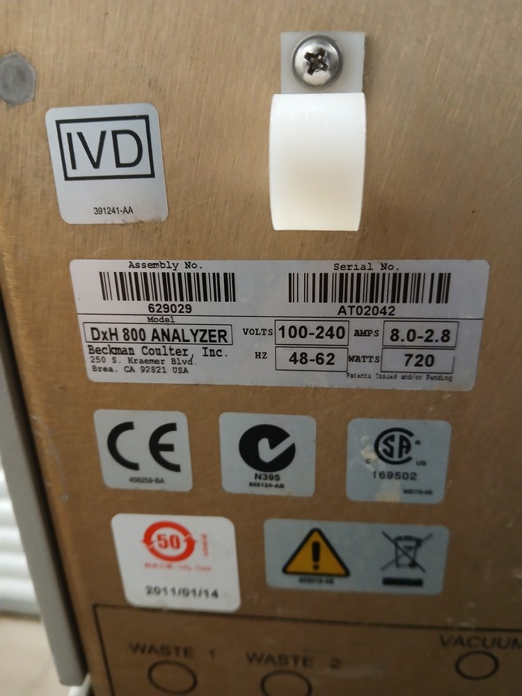 Beckman Coulter DxH 800 Cellular Analysis System with Computer/Software