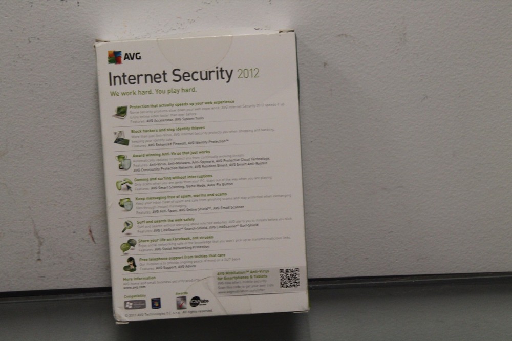 AVG Internet Security Software 2012 Advanced Protection Against Viruses Threat