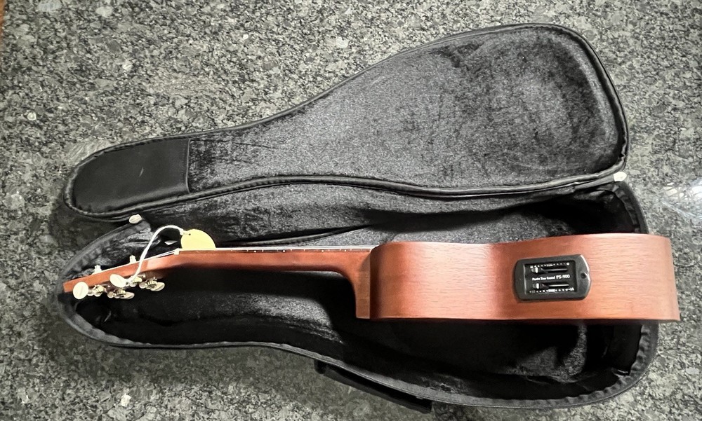 Aquila Corde ukulele