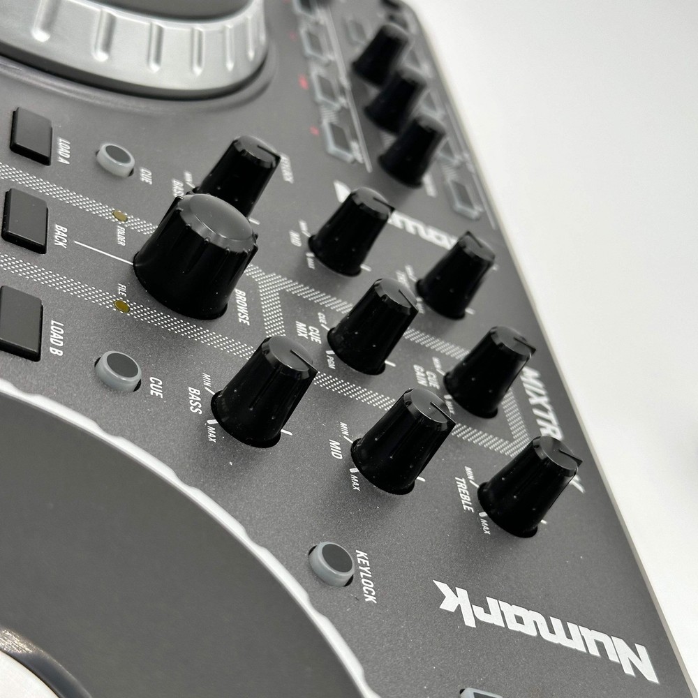 Numark N382 DJ Mixer