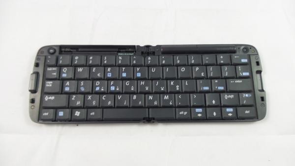 HP iPAQ FA287A#AC3 Bluetooth Folding Keyboard - Read! (FA287A#AC3)
