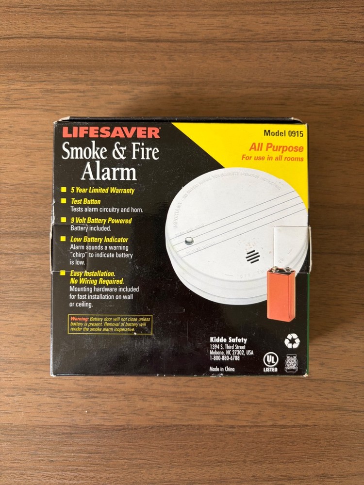 Kidde Lifesaver Smoke/Fire Alarm Model #0915 Basic Battery Powered