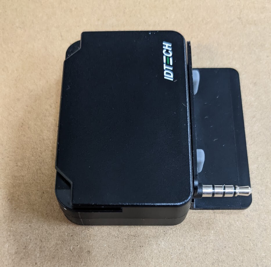 IDTECH: Unipay - Card / Magnetic Strip Reader - IDMR-AJ80133