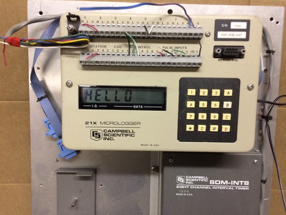 SDM-INT8 Eight channel interval timer & Campbell Scientific 21X Micrologger