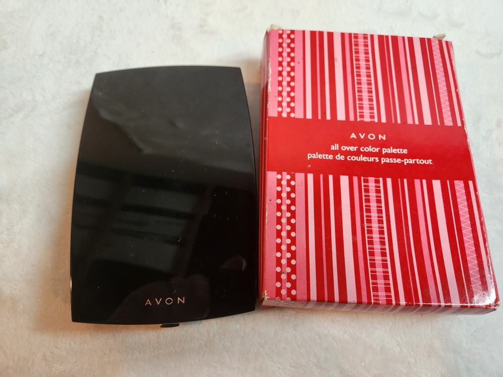 Avon All Over Color Pallette 2004 Makeup Case