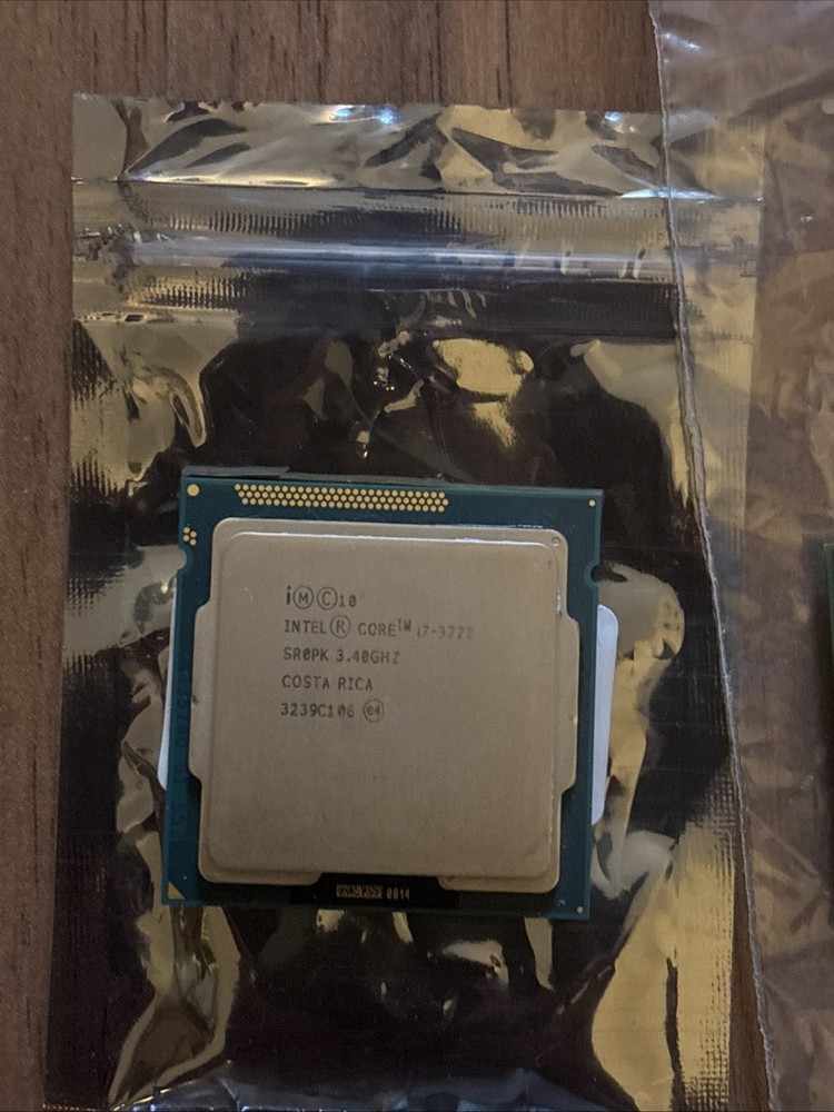 Bulk Lot Of Miscellaneous CPUs
