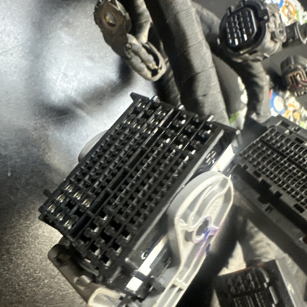 Wiring Harnesses, Cables & Connectors for Hyundai Sonata 2011 (.2)