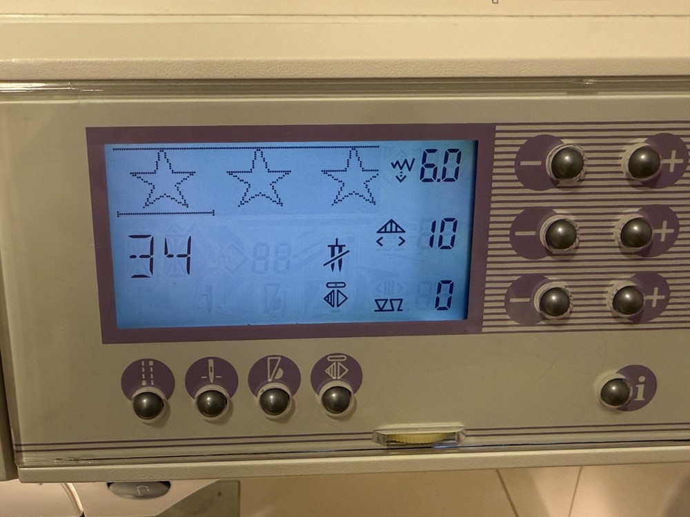 PFAFF Expression 2034 sewing machine