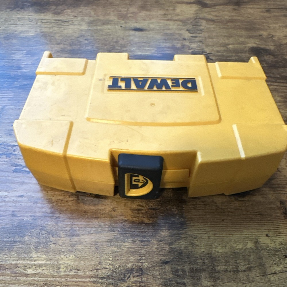 Dewalt Screwdriver Bit Case w/ Misc Screwdriver Bits