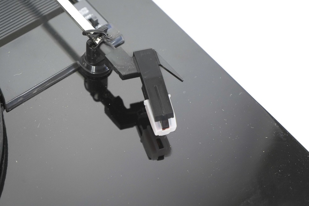 ION Classic LP Record Player BLEMISH