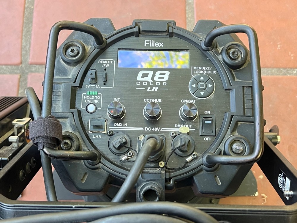 (2) FIILEX Q8 COLOR LR