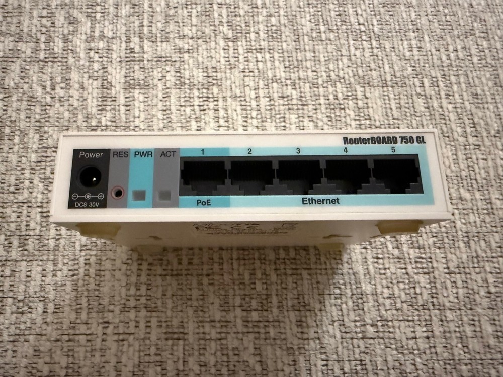 Mikrotik 750GL