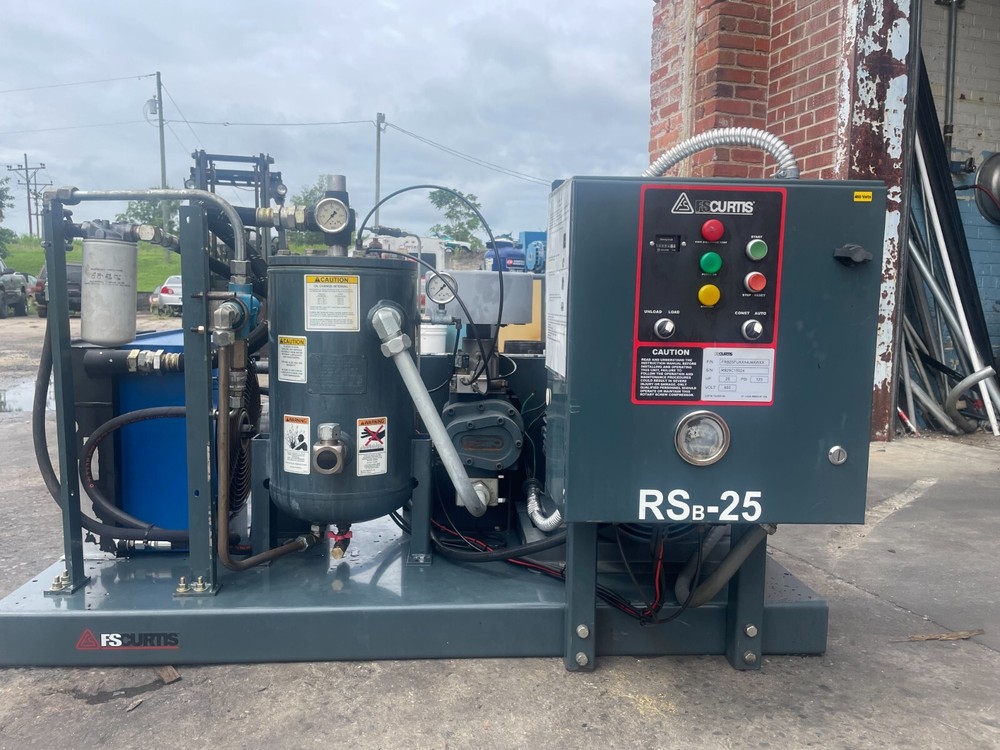 FS Curtis 25 hp rotary screw air compressor