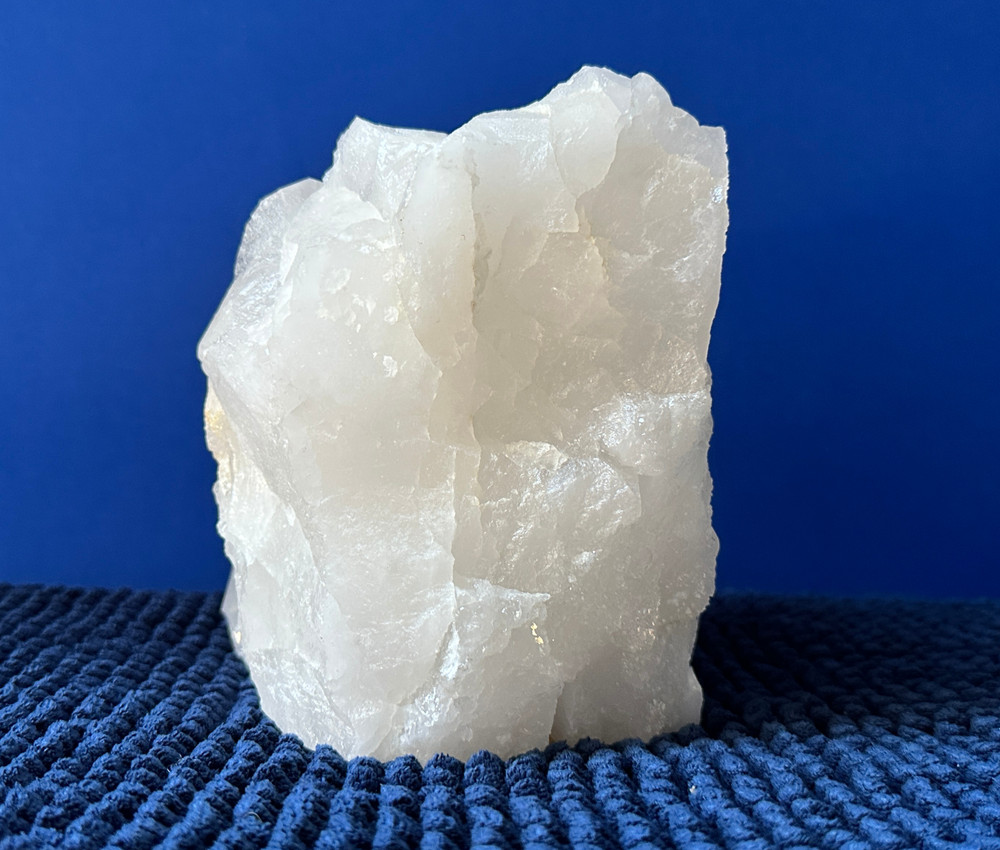 9.4 Lbs Quartz Crystal Light With Natural Points Cluster Brazil
