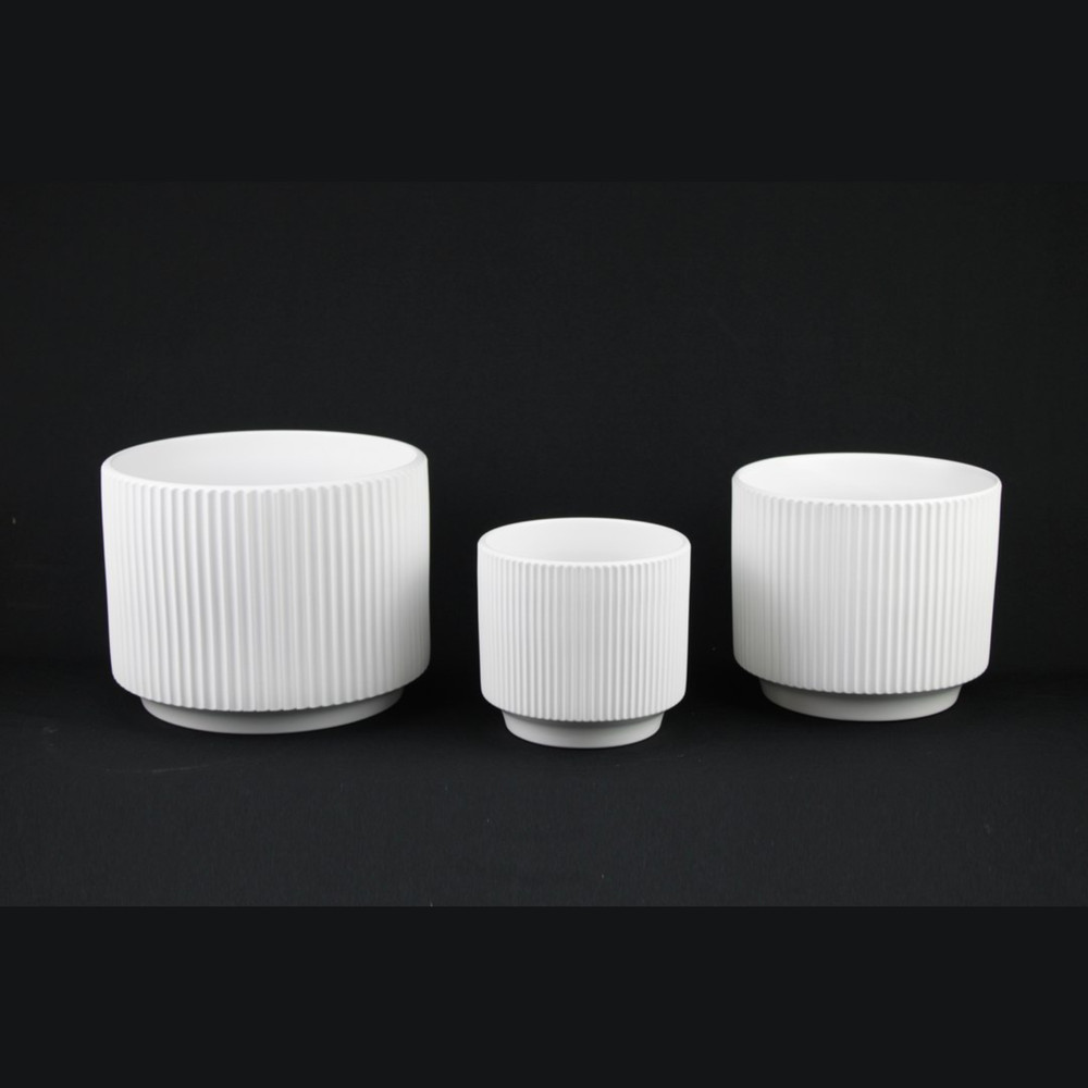 3-Piece White Stoneware Planter Pot Set with Ribbed Texture