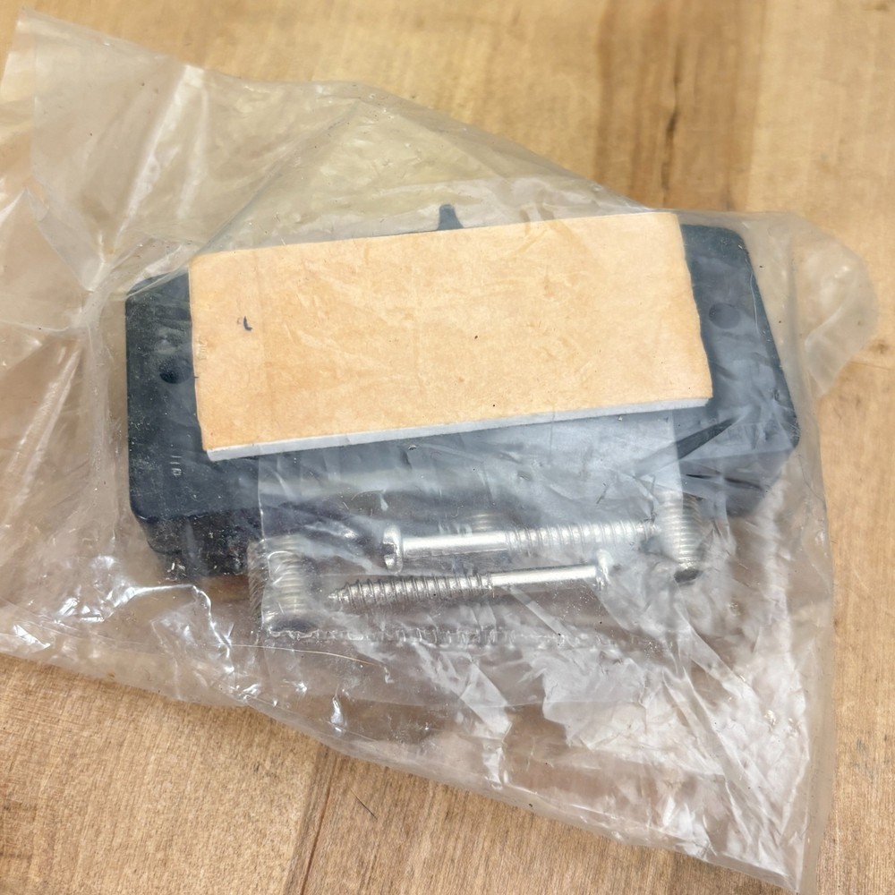 Jebsee SW-78S A/B Video Switch, In Package