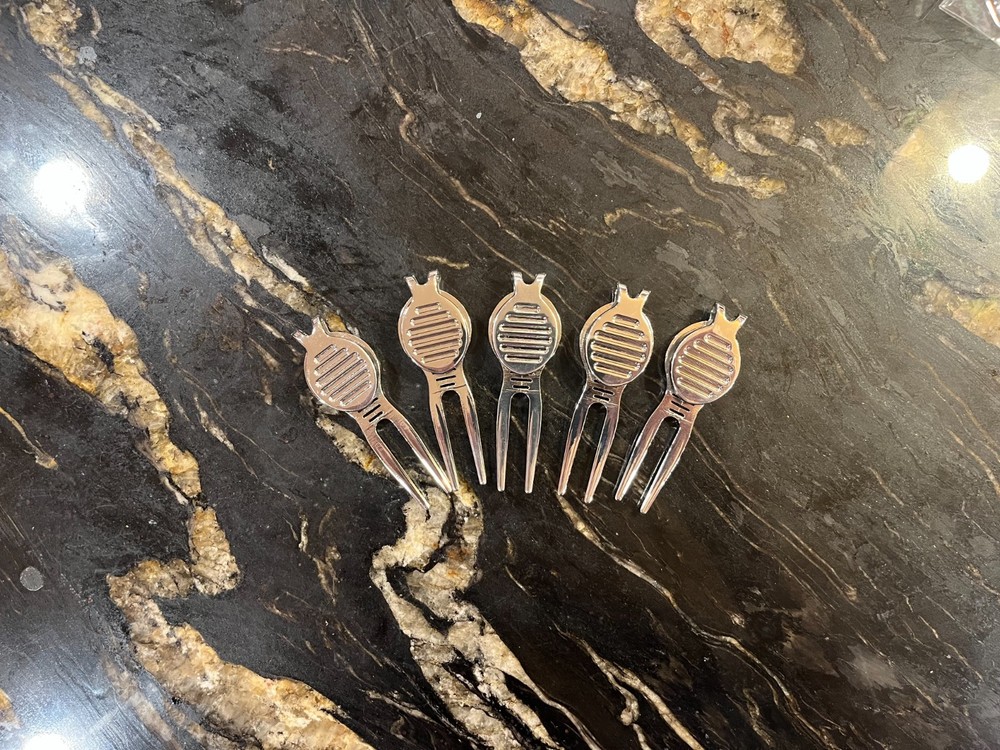 NEW Lot of 10 Golf Divot Tools