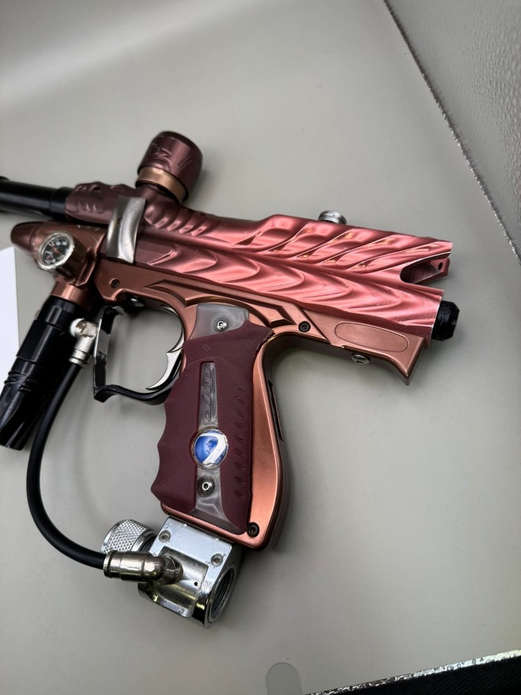 Bob Long 2k5 Dragon Intimidator Paintball Marker - Fully Working