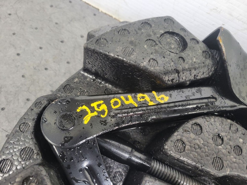 MKC 2015 Jack and Tool Kit 1704895