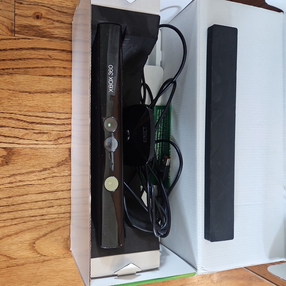 Xbox 360 Kinect Sensor Camera Bundle with Kinect Adventures