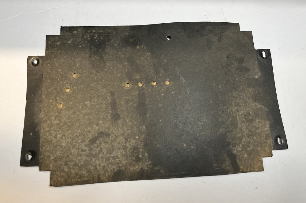 hallicrafters S38D Radio Receiver Bottom cover panel