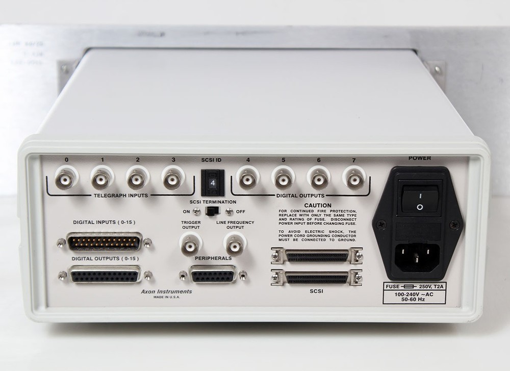 Molecular Devices Axon Digidata 1322A 16-Bit Data Acquisition System + Warranty