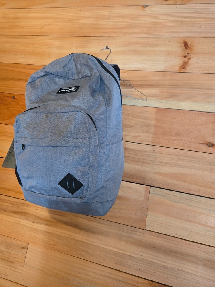 NWT Dakine 365 Backpack Gray/Black Backpack Computer Compartment