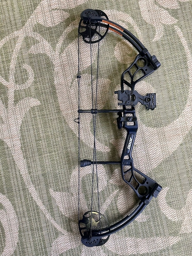 Bear Scout Compound Bow RH 50lb 29 3/4”