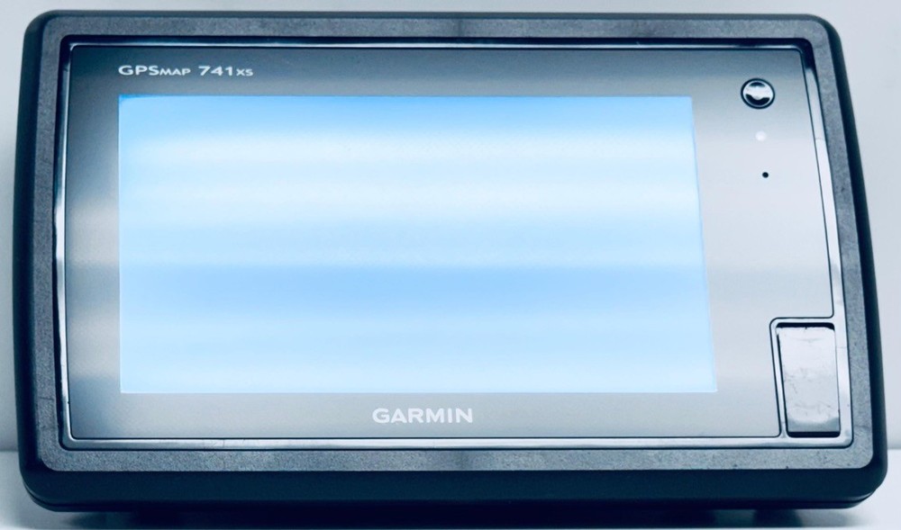 Garmin GPSmap 741XS GPS Chartplotter Multifunction GPS Display