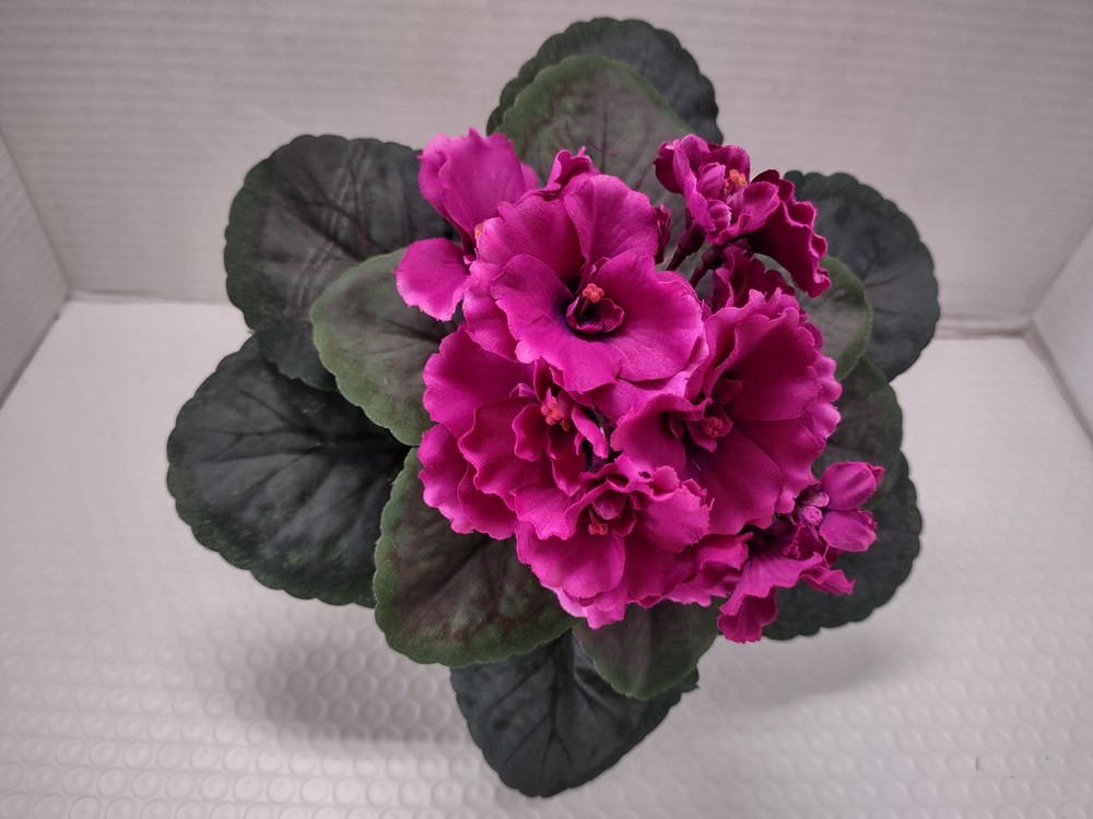 9" Artificial African violet (Magenta) without pot