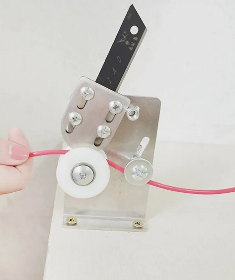 Mini Manual Wire Stripping Machine Waste Cables Stripper Cable Peeling Machine