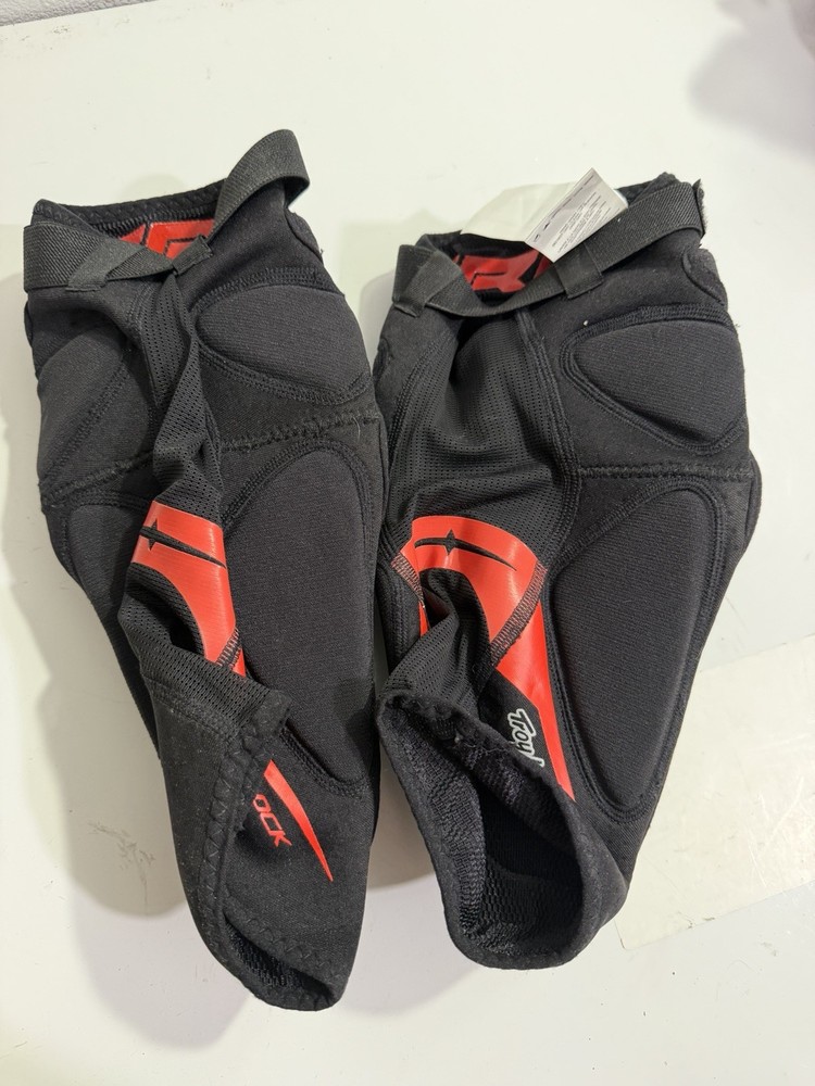 Troy Lee Designs Raid Knee Guards Large