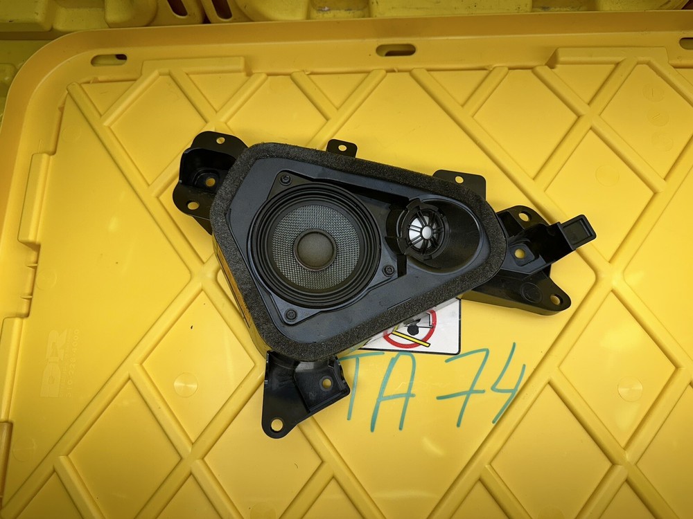 2013 BMW X3 Front Tweeter Pillar Speaker Driver Left OEM
