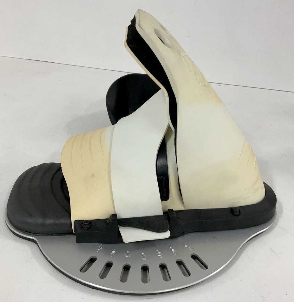 Two Wakeboarding Boots Bindings Molded Technology Uroflex
