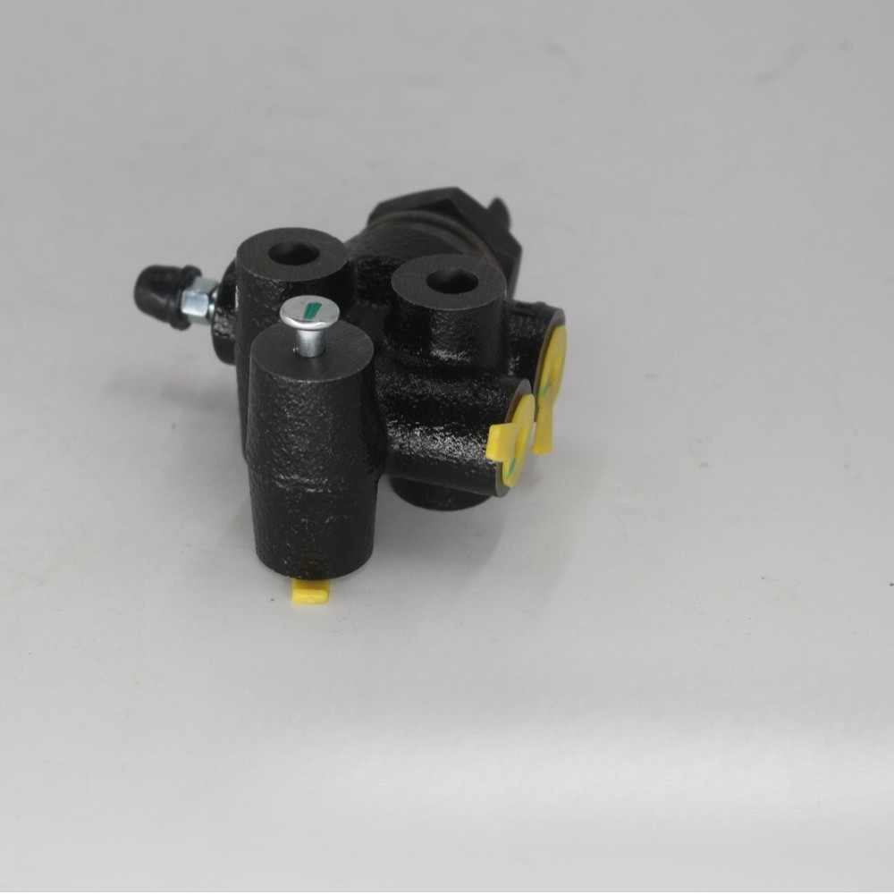 47910-0K020 VALVE ASSY, LOAD SENSING PROPORTIONING 479100K020,