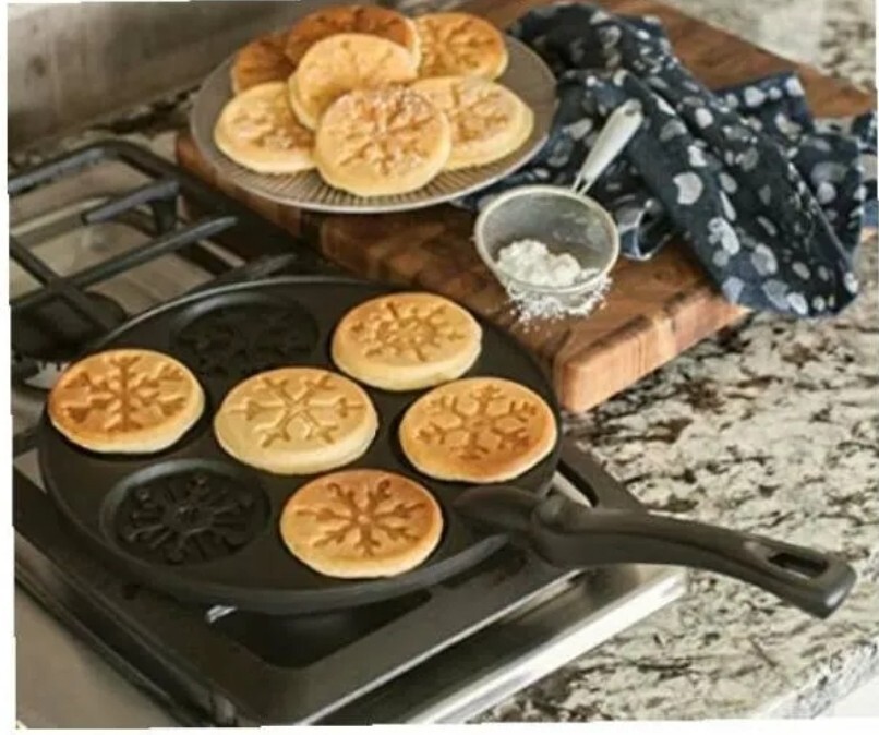 Nordic Ware Snowflake Pancake Pan