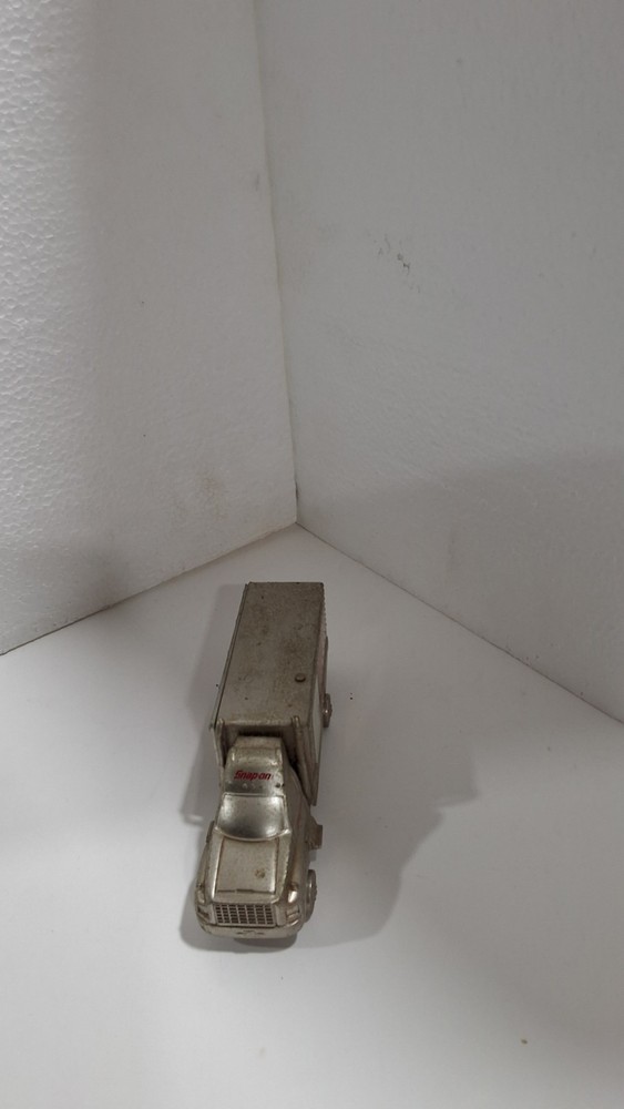 Snap-on Step Van Tool Truck